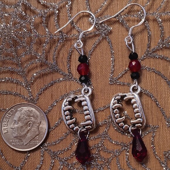 Handmade Vampire Fangs Crystal Earrings - Picture 2 of 4